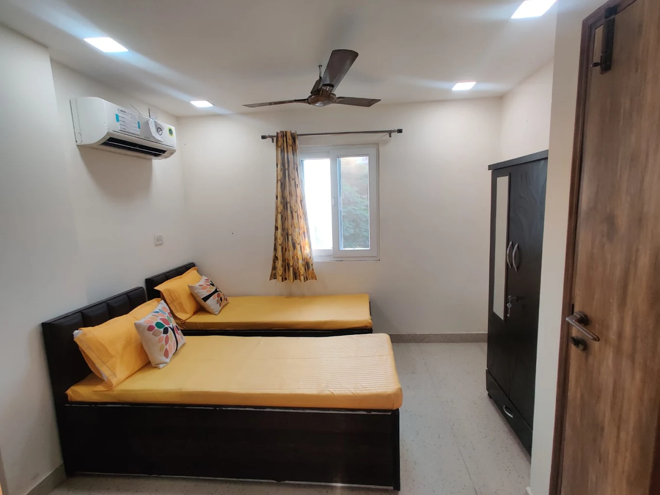 Properties Details 4