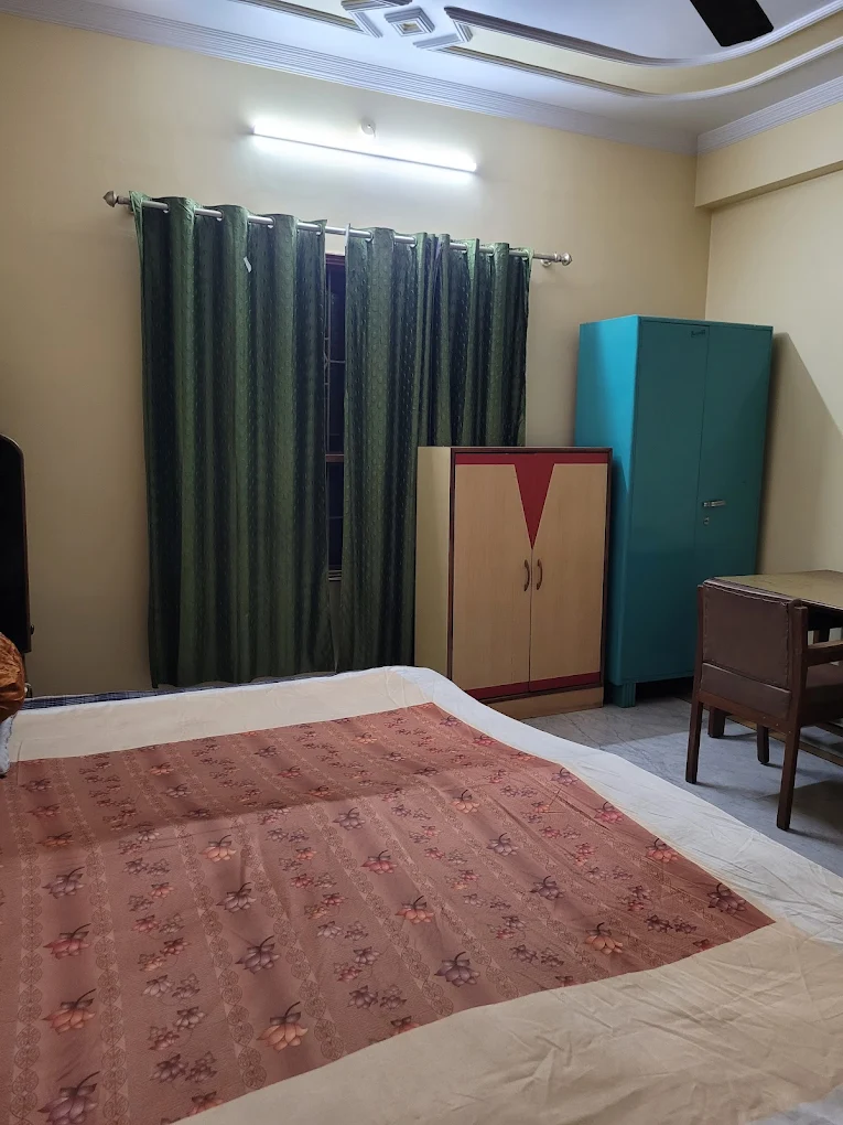 Properties Details 4