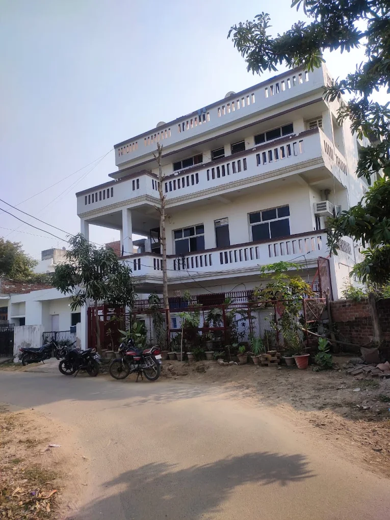 Properties Details 4