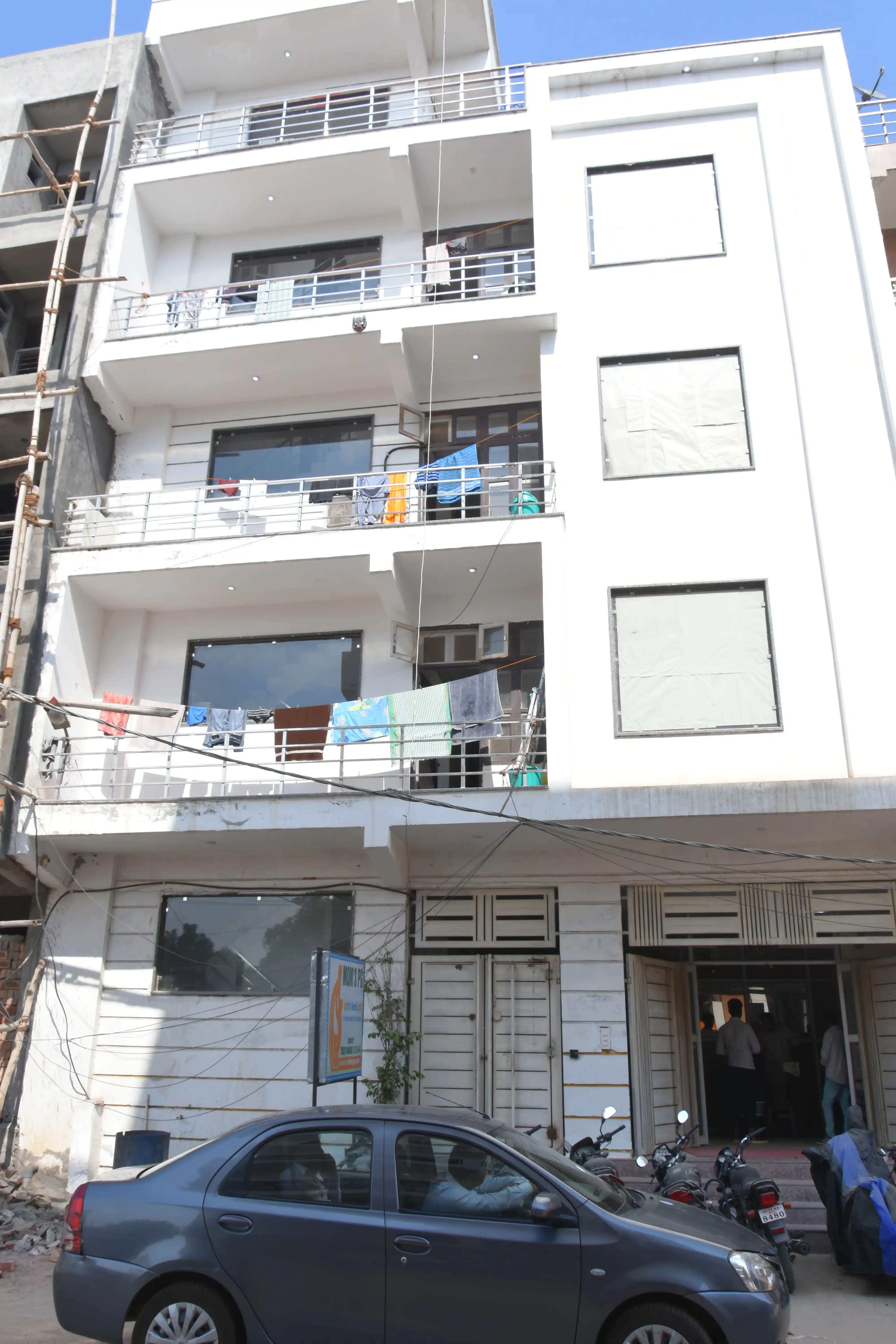 Image 4