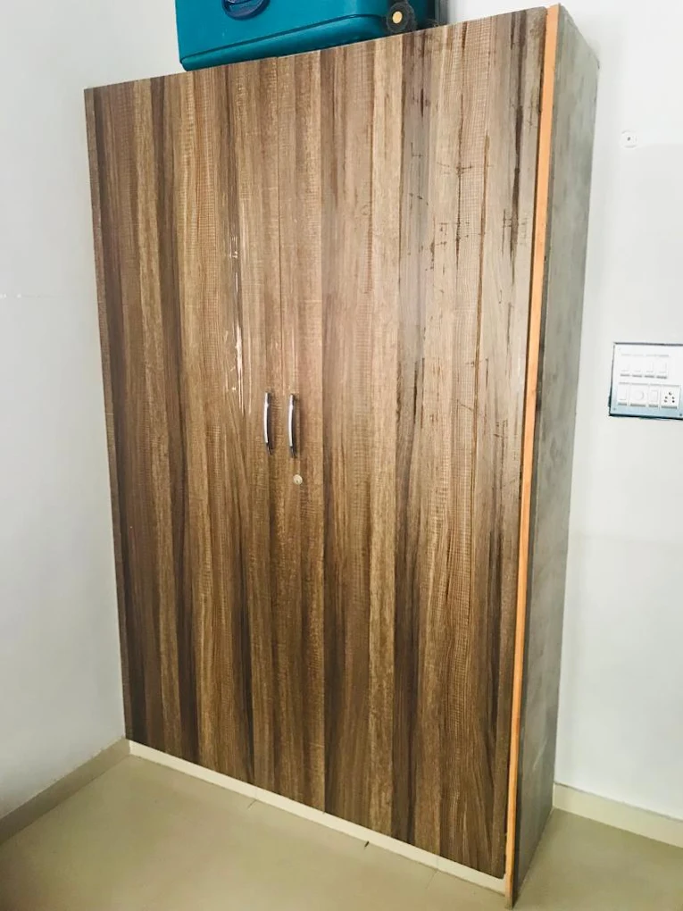 Properties Details 4