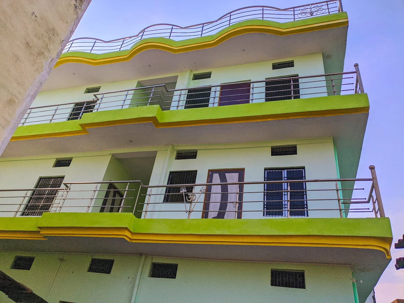 Properties Details 3