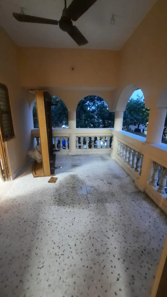 Properties Details 4