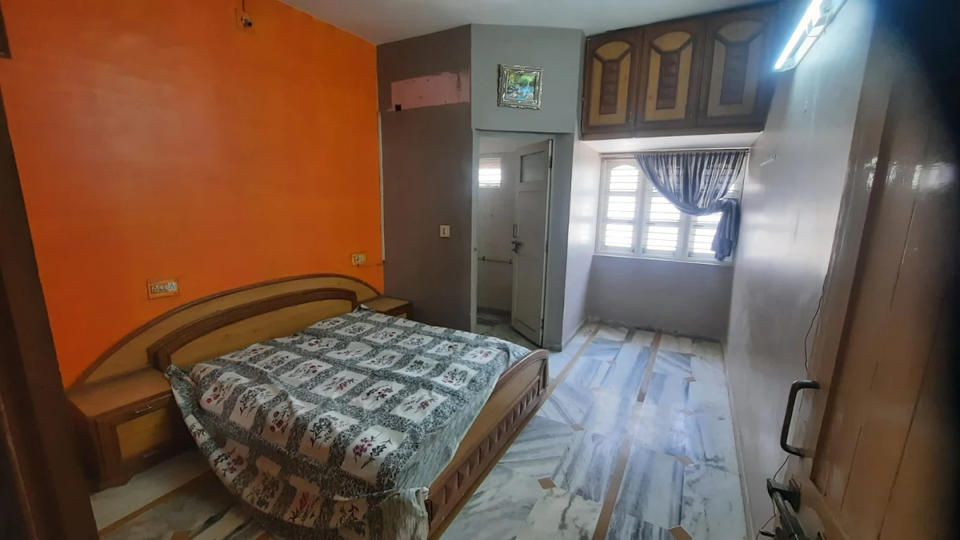 Properties Details 5