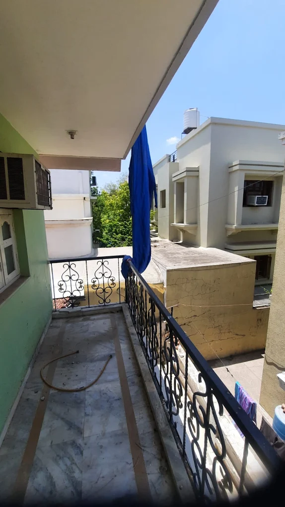 Properties Details 4