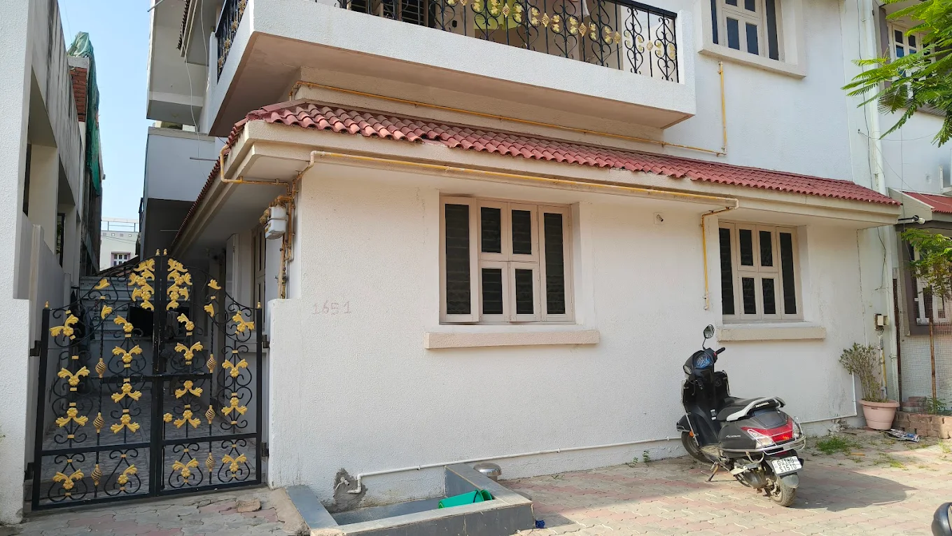 Properties Details 4