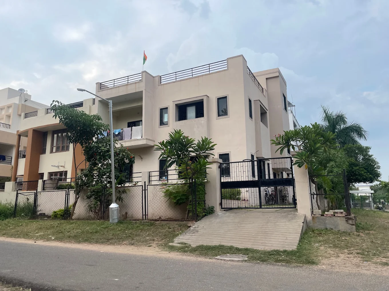 Properties Details 5