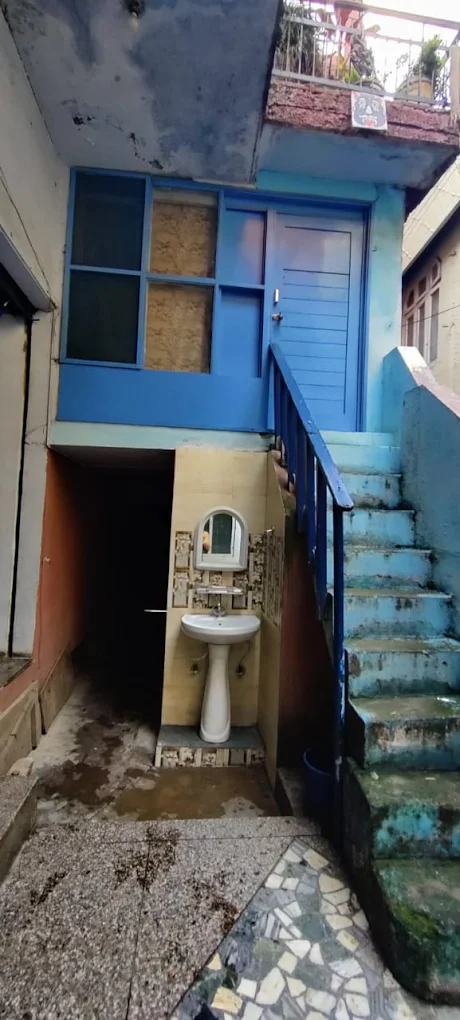 Properties Details 5