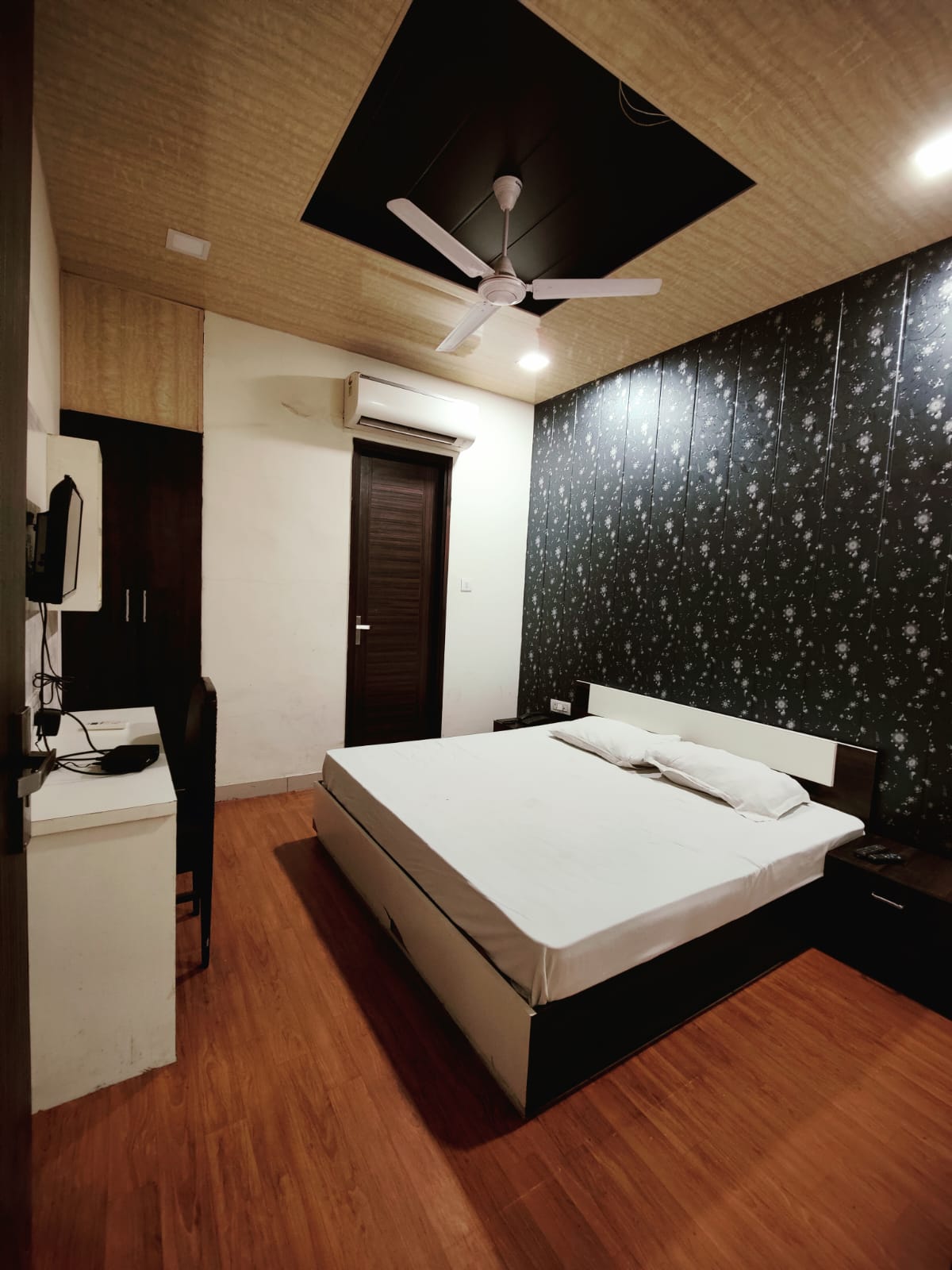 Properties Details 8