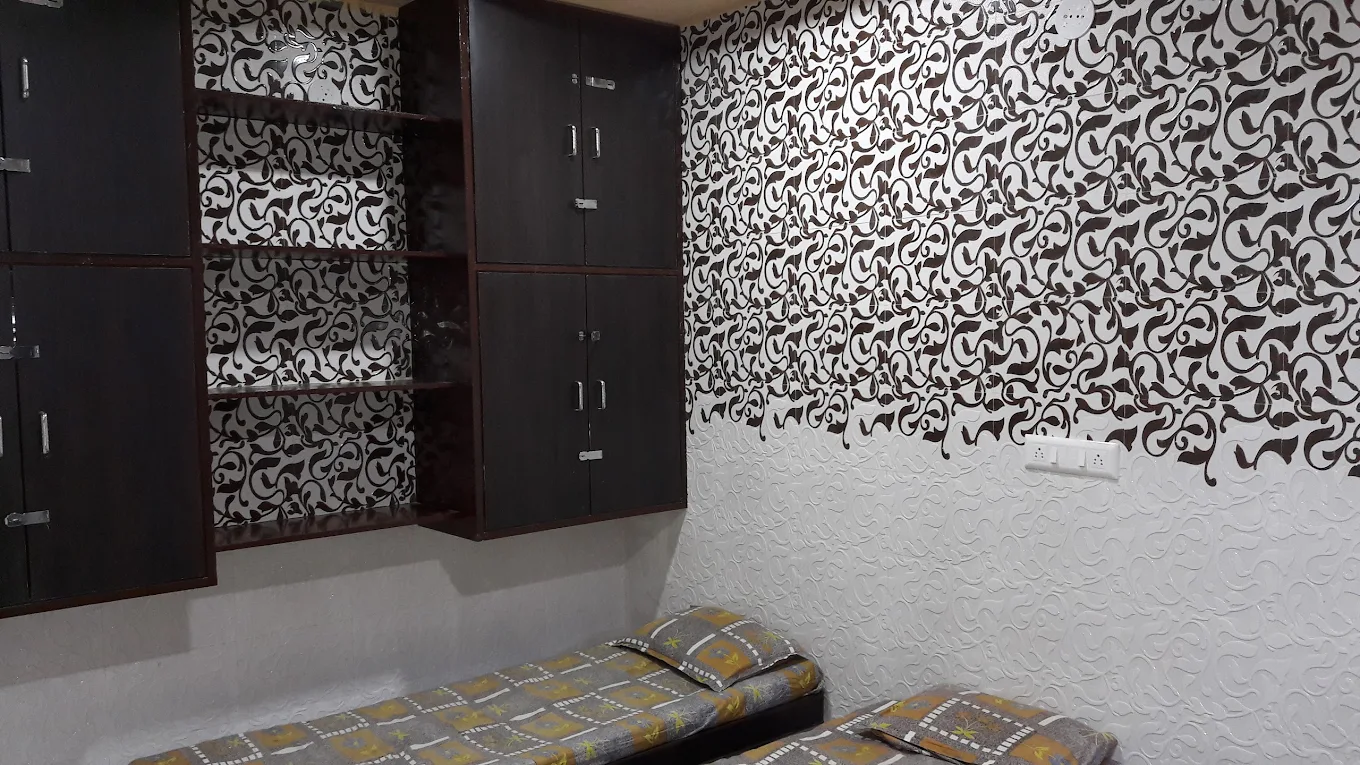 Properties Details 4