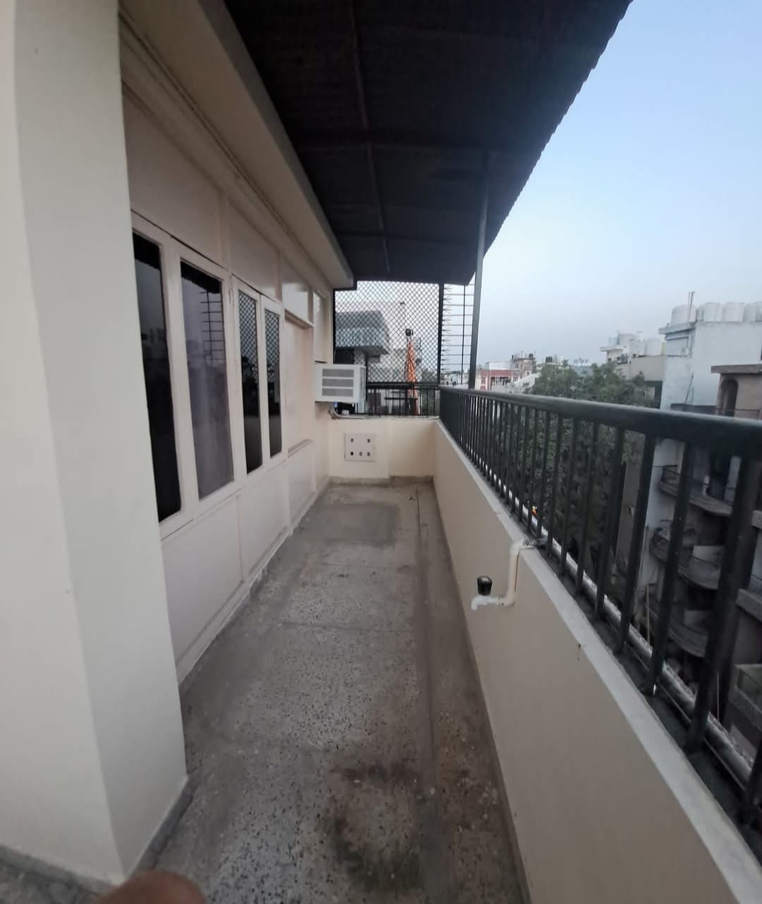 Properties Details 4