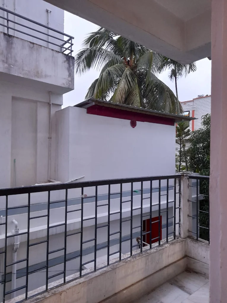 Properties Details 6