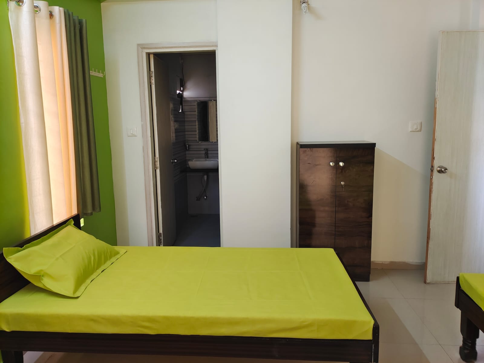 Properties Details 3