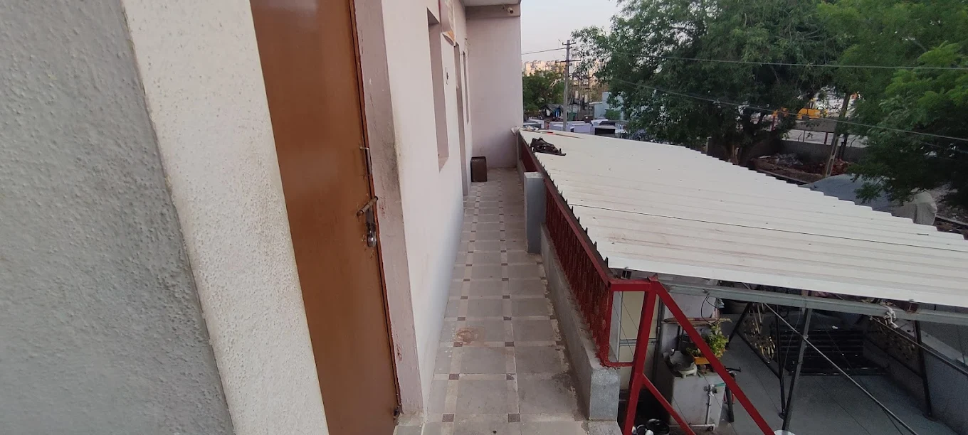 Properties Details 7