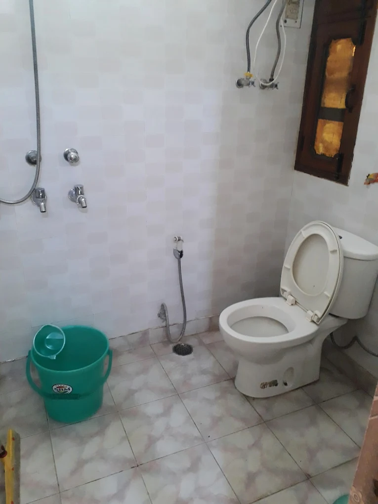 Properties Details 4