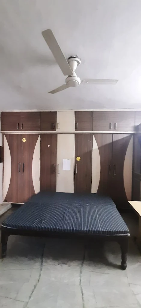 Properties Details 4