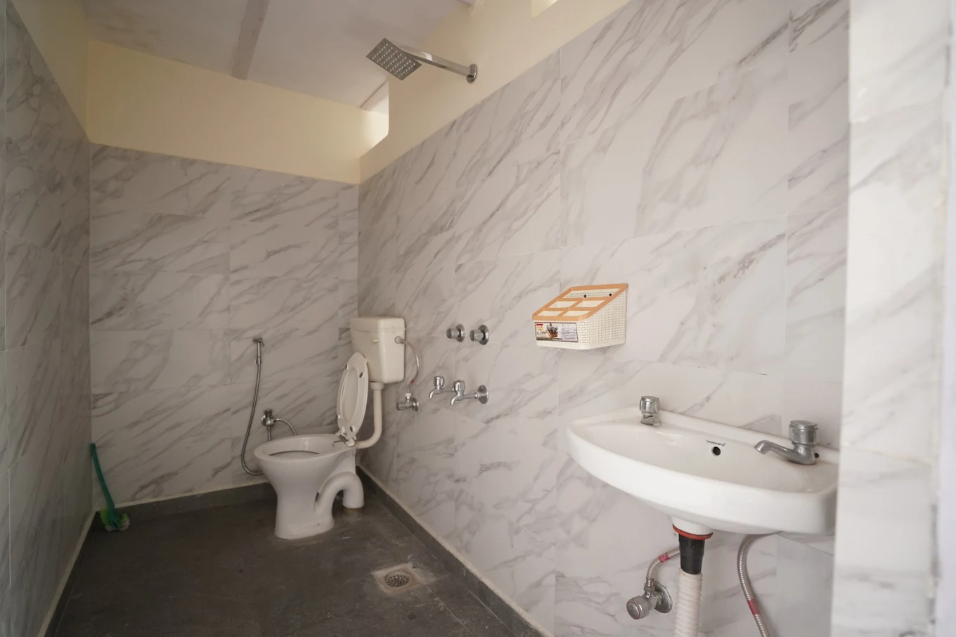 Properties Details 6