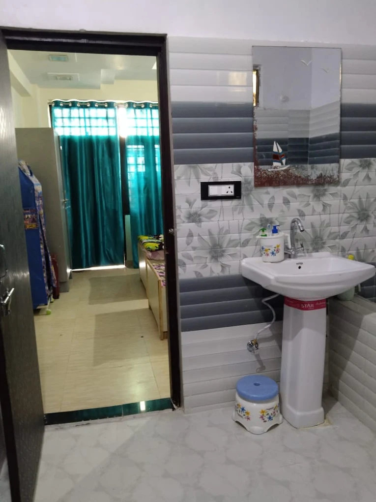 Properties Details 8