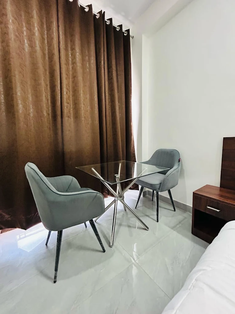 Properties Details 4