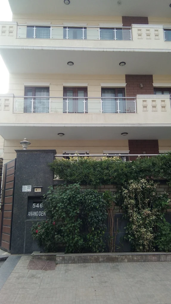 Properties Details 4