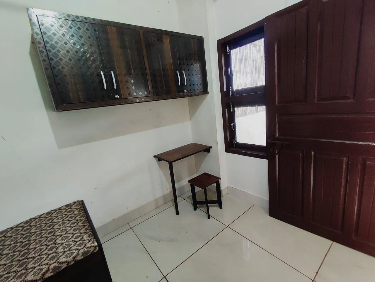 Properties Details 6