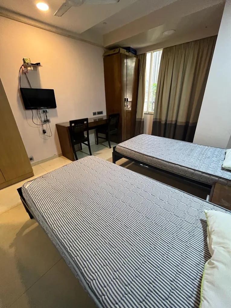 Properties Details 8