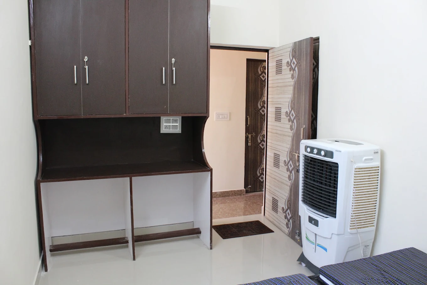 Properties Details 4