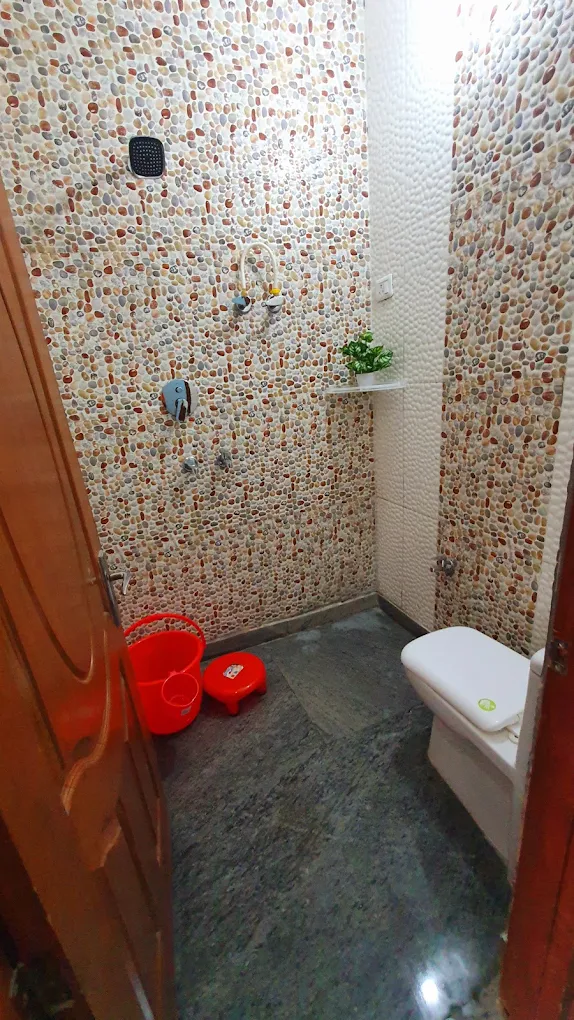 Properties Details 5