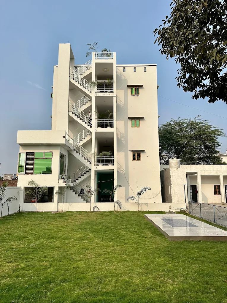 Properties Details 5