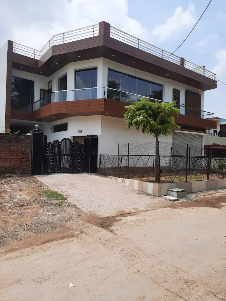 Properties Details 4