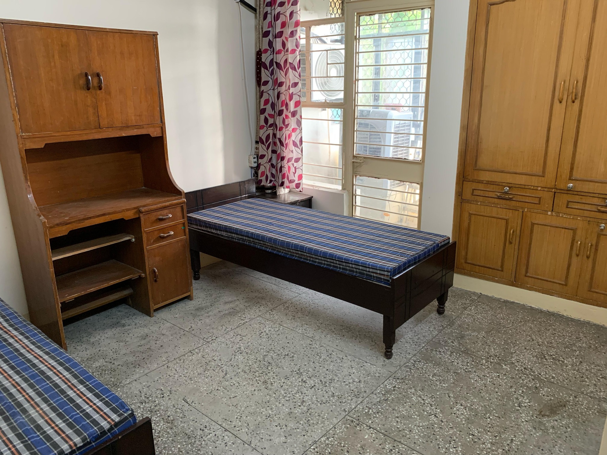 Properties Details 2